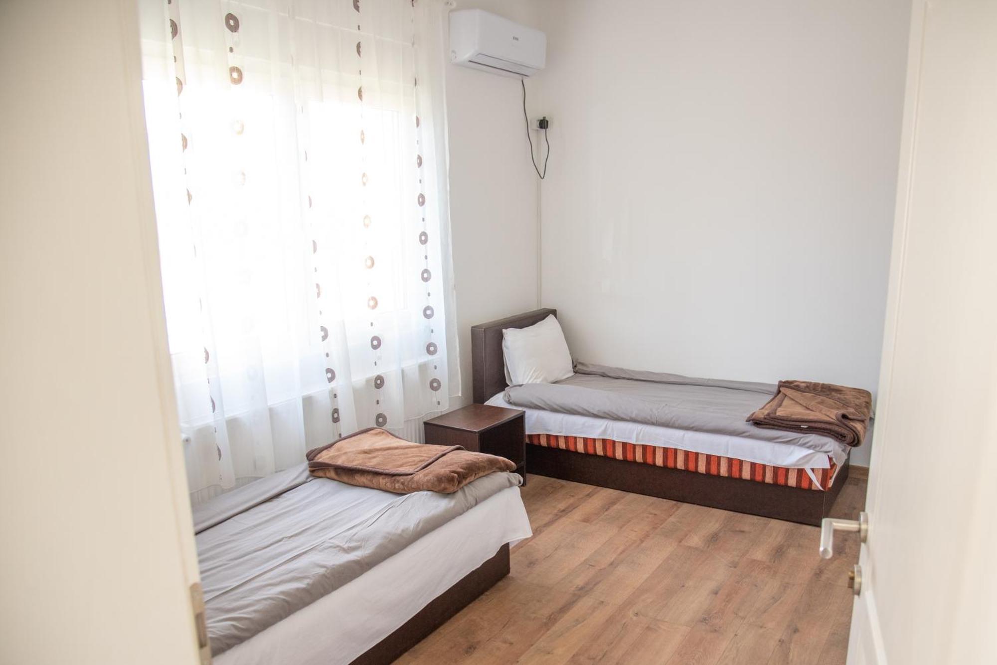 Apartments Kuca Aleksic Nis Exterior photo